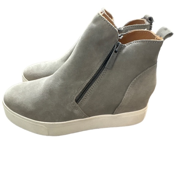 J Slides Shoes - J/Slides waterproof & winter proof boots
NWOT